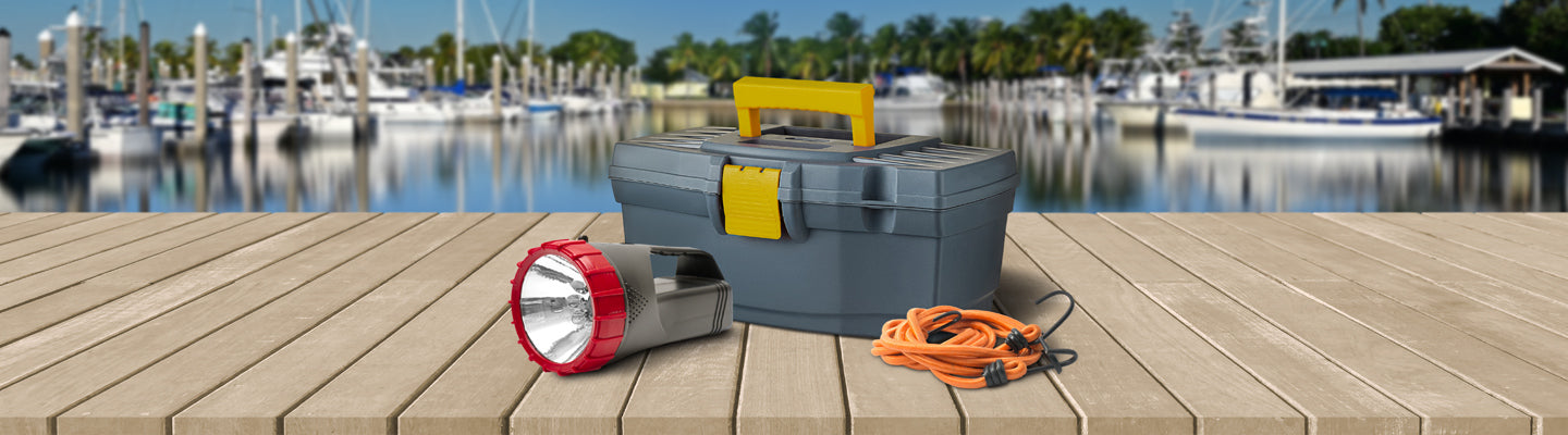 Items to Have in Your Emergency Boating Kit
