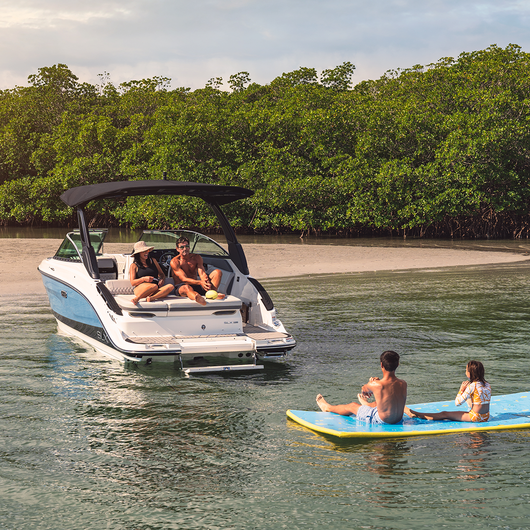 MarineMax