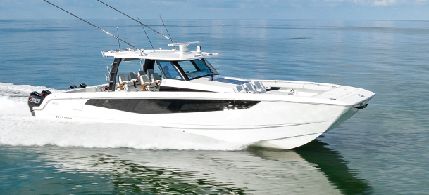 Aquila 47 Molokai running