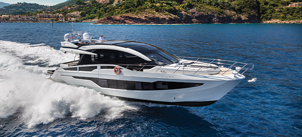 650 sky cruising In front of an island