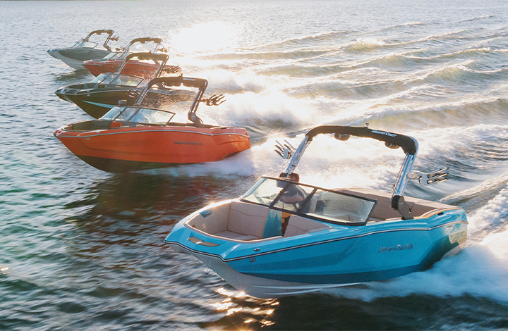 mastercraft line on the water