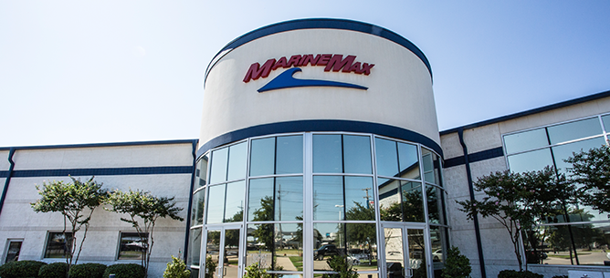 Exterior of MarineMax location with logo on building 