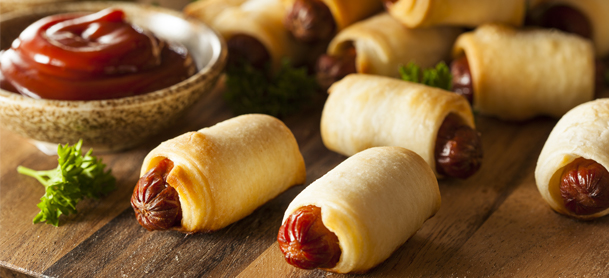 pigs in a blanket with ketchup