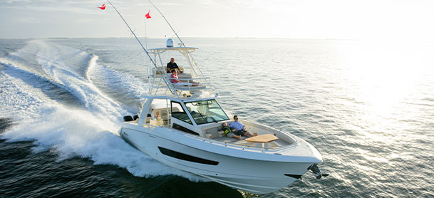 Boston Whaler 420 Outrage