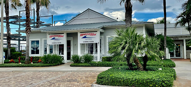 MarineMax Palm Beach Store