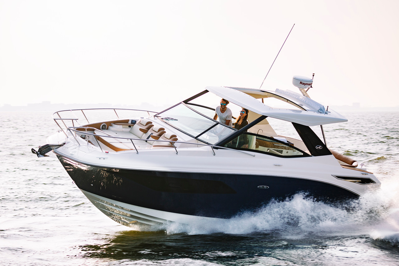 Sea Ray 320 Sundancer out on the water