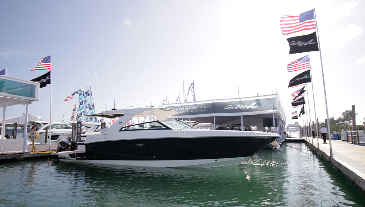sea ray boat