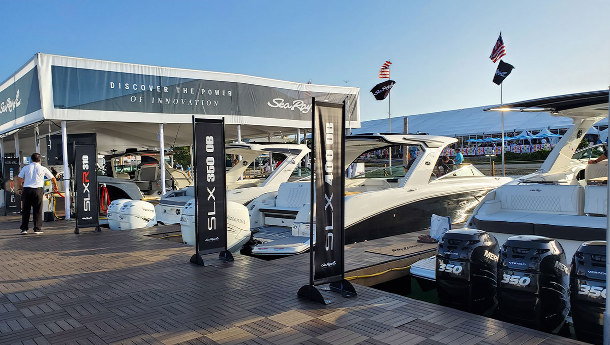 Sea Ray booth
