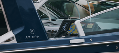 AV40 outboard side profile