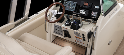 Chris Craft Catalina 27 console