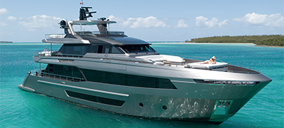 OA 35 on the water from Ocean Alexander