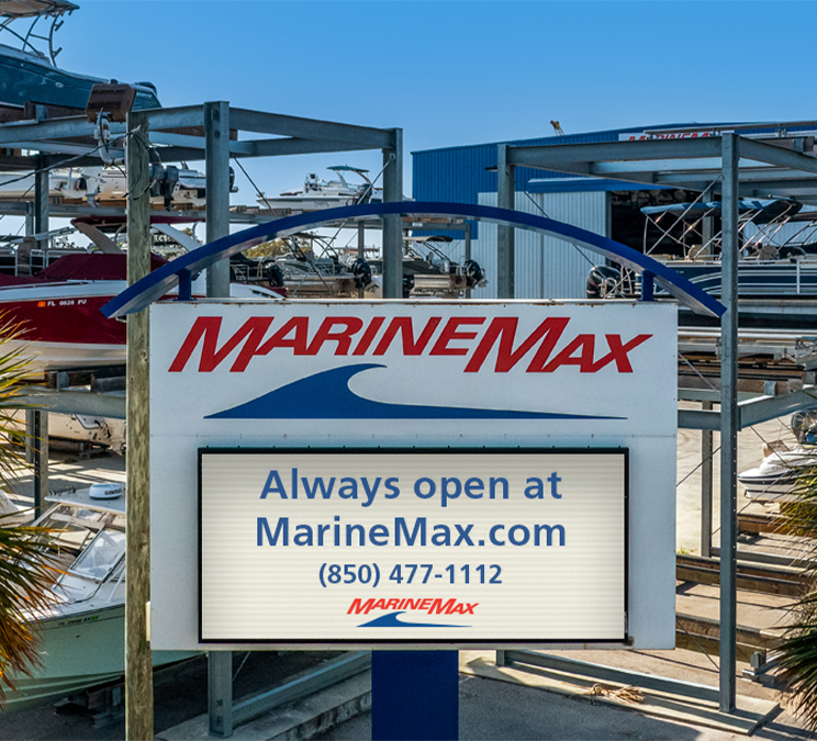 MarineMax Pensacola signage