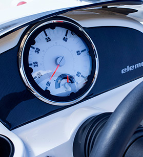 View of a dashboard on a Bayliner boat