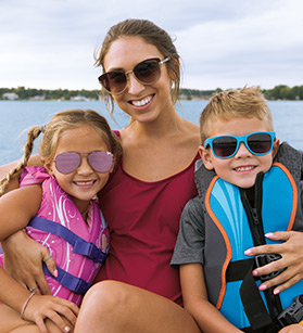 Mom with kids onboard of Bennington pontoon boat