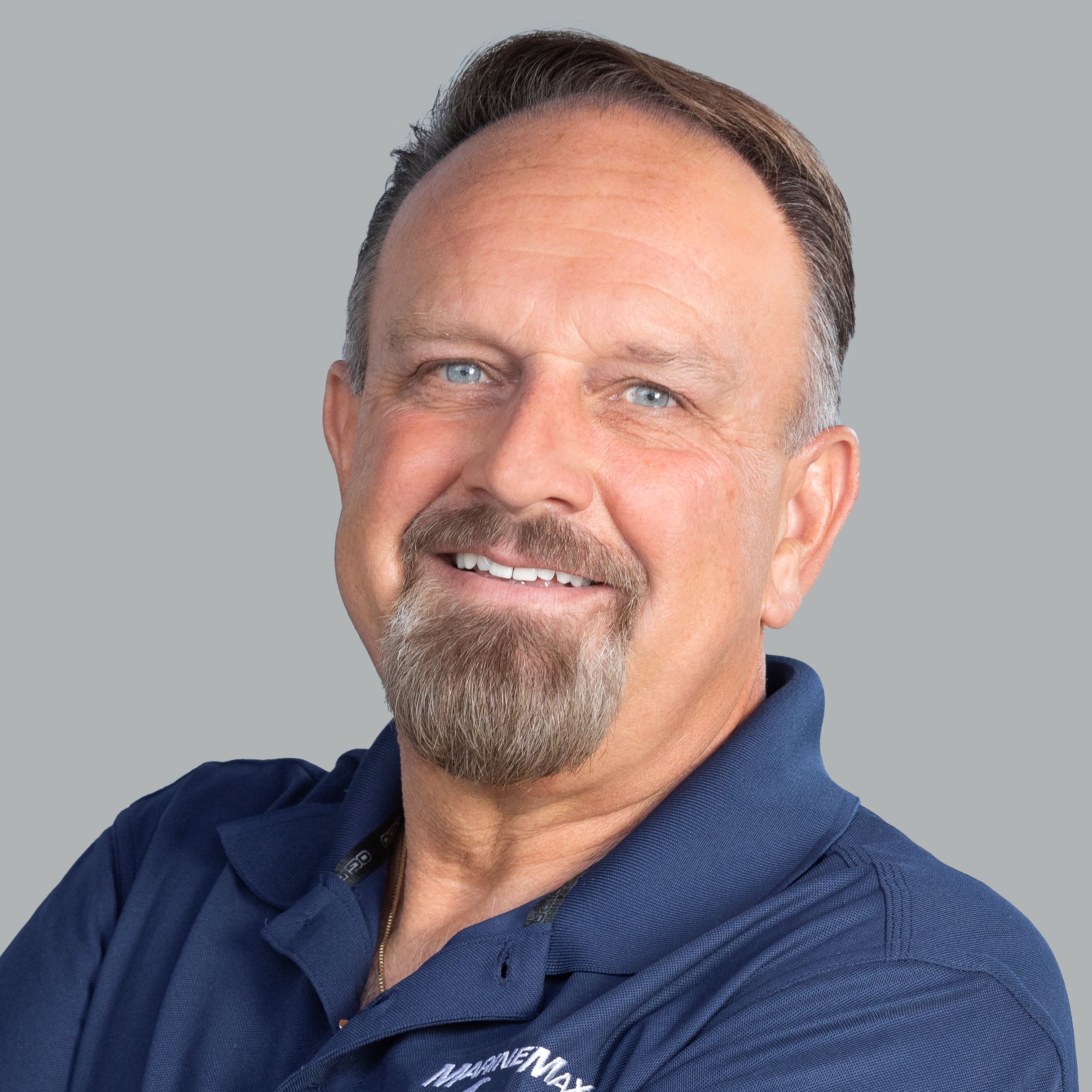 Headshot of Tim Lach