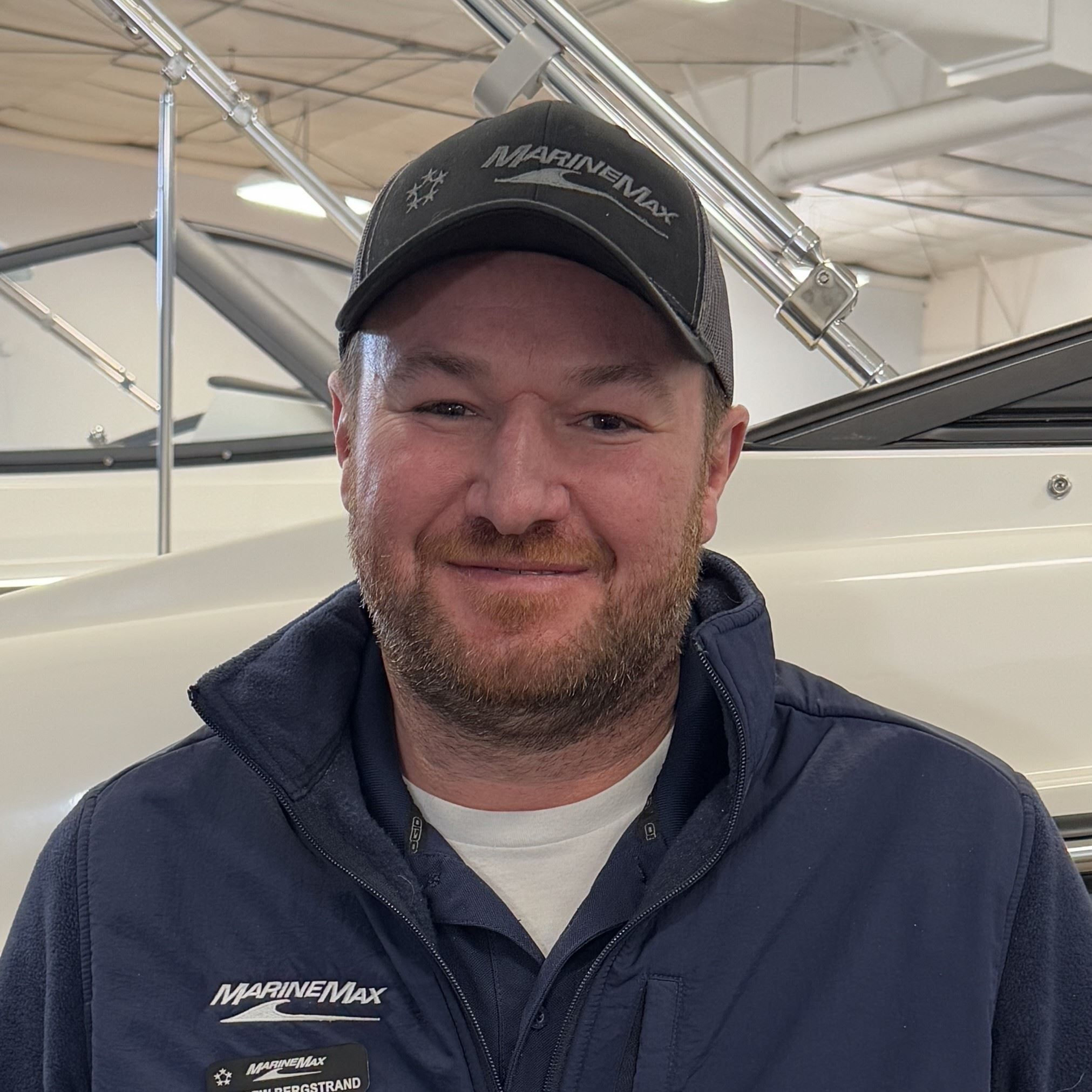 Headshot of Andrew Bergstrand