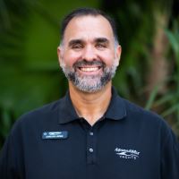 Headshot of Carlos Lopez