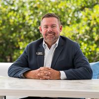 Headshot of Aaron Bang