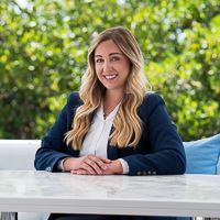 Headshot of Kristen Nelson