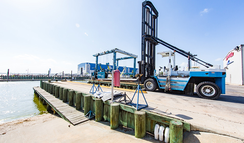 MarineMax Houston loading area and boat lift