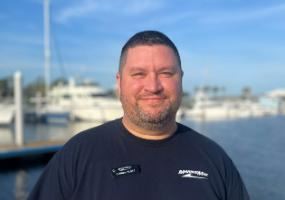 Headshot of Darren Klotz