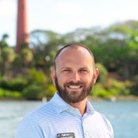 Headshot of Jordan Hanna