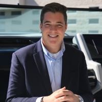 Headshot of Leo Johnson