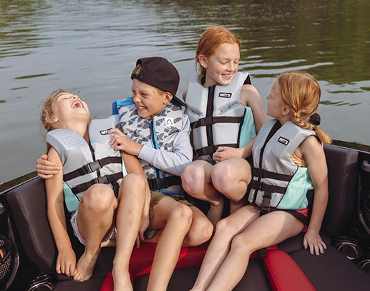 kids in boatingevent  1