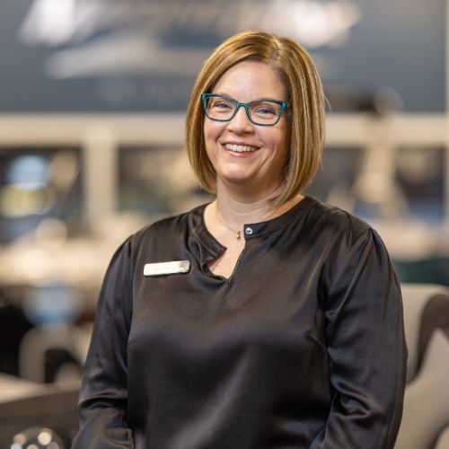 Headshot of Heather Wiczek