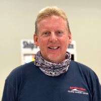 Headshot of Wayne Stark