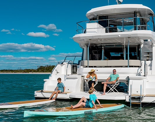 km fall boat yacht show