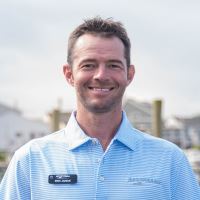 Headshot of Erik Janiak