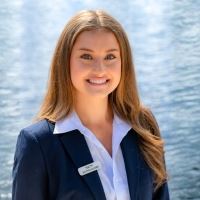 Headshot of Sophia Glenn