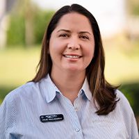 Headshot of Julie Valladares