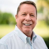 Headshot of Bruce Siler