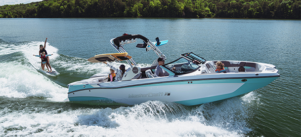 xt24 mastercraft on the water