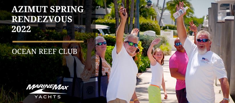 Group of people waving with at Azimut Rendezvous 