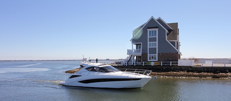 Boat close to an island - Galeon 385 HTS Video