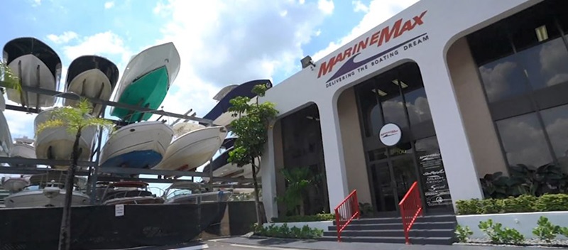 An exterior shot of the MarineMax Miami store