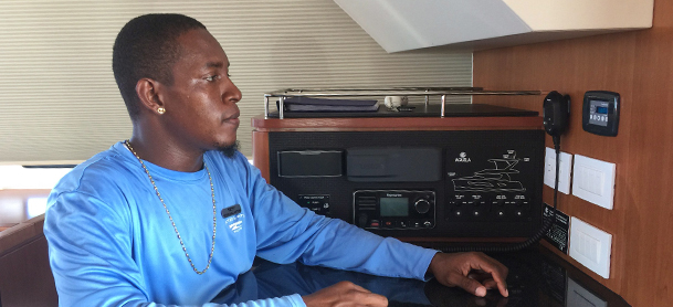 Get to know your boat with the MarineMax Vacations team