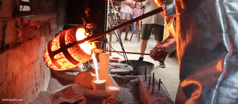 Petes Pub in the Bahamas