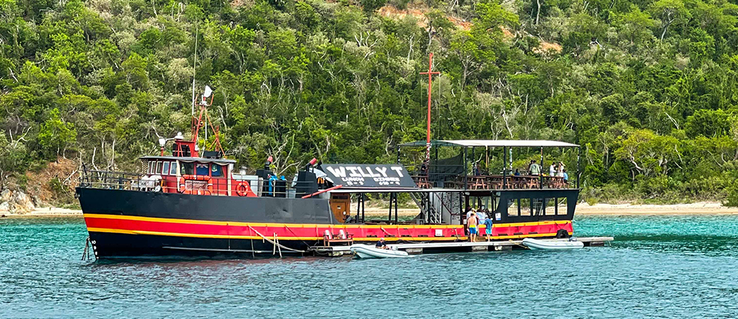 MarineMax Vacations with Danielle