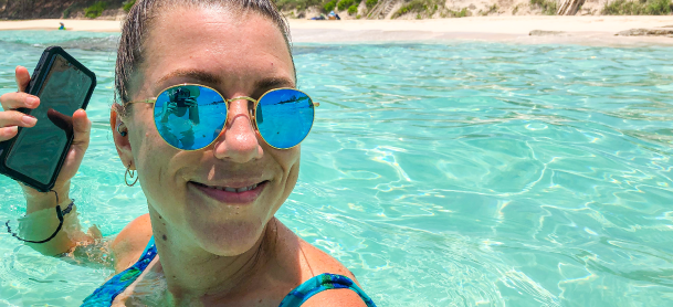 Waterproof cellphone case