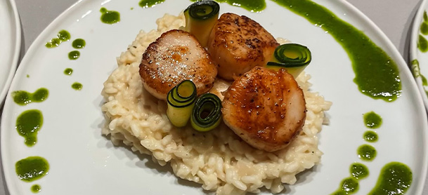 Scallop dinner on MarineMax 545 Grace