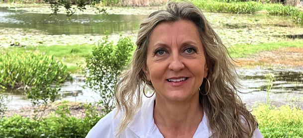 Maggie Privat headshot