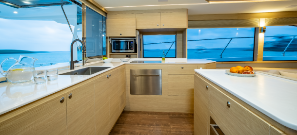 MarineMax 545 galley view