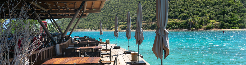 Bar on the water Saba Rock