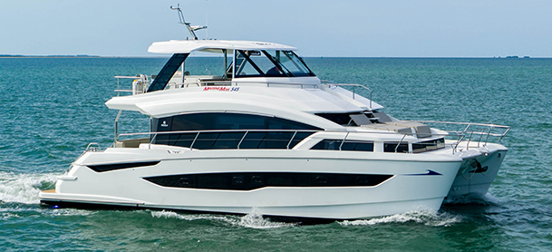 Aquila 54 Bareboat Charter