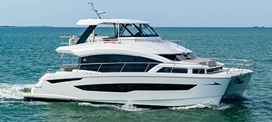 aquila 54 bareboat charter