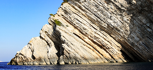 Rock/cliff formating in water